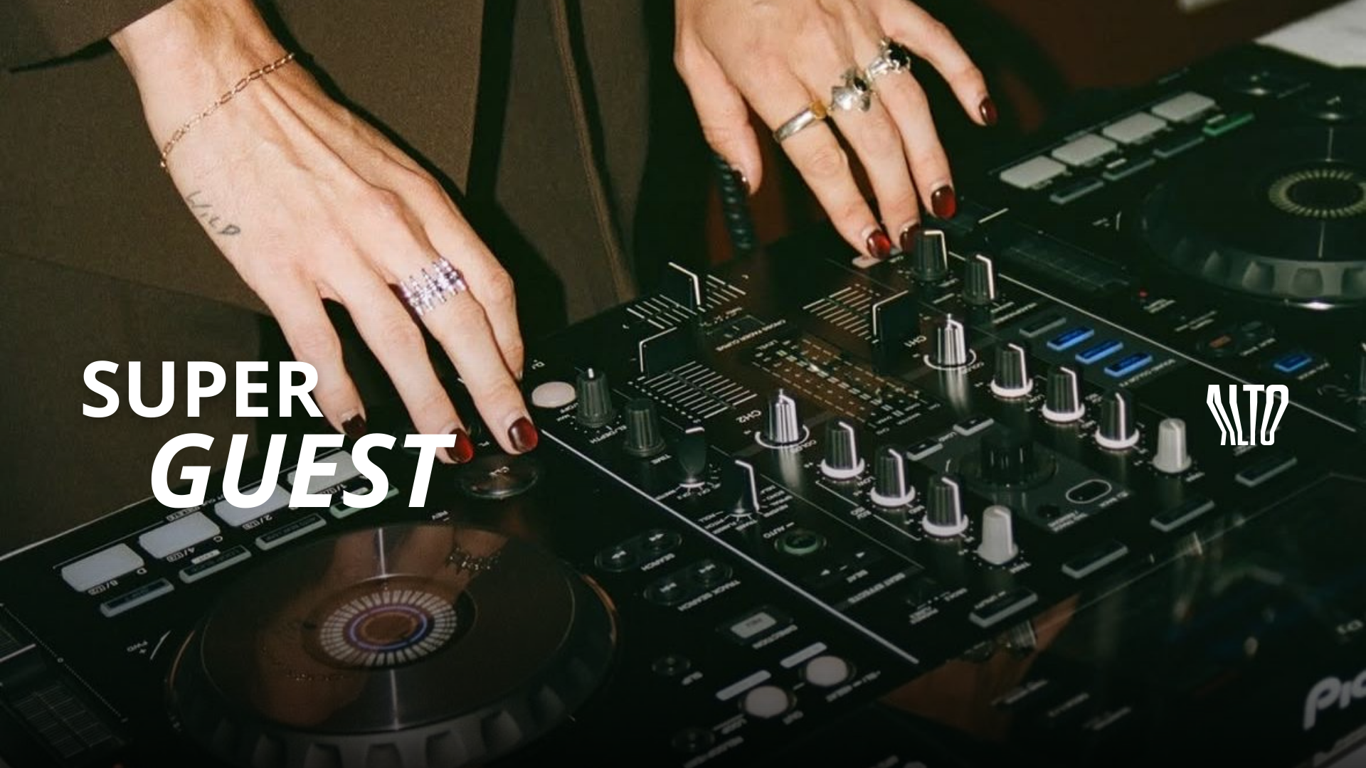 Super Guest | Quinta-feira 16.04 no Bar Alto